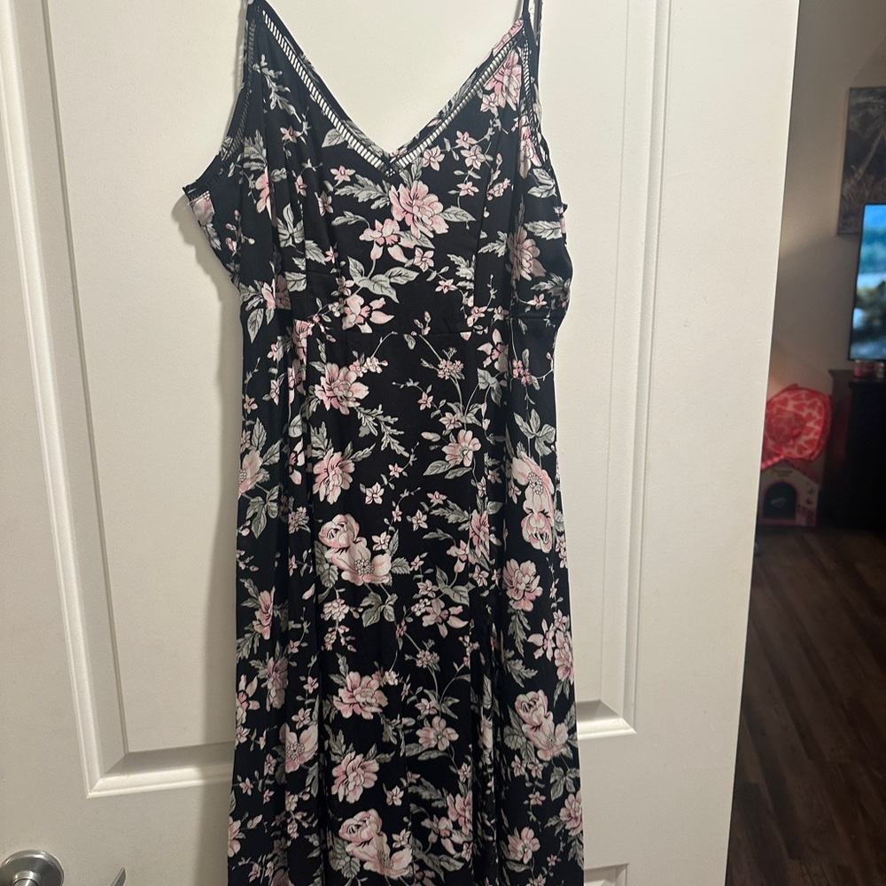 Lulus floral black and pink dress